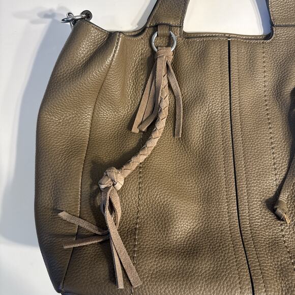 VINCE CAMUTO Deep Moss Leather Crossbody Purse Bag Silver Details - Picture 2 of 10